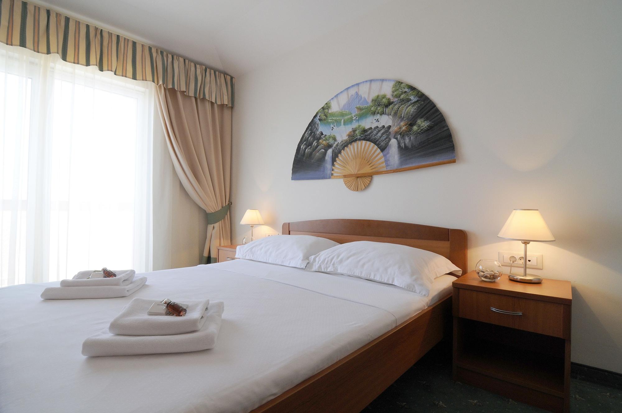Rosina 4* Makarska